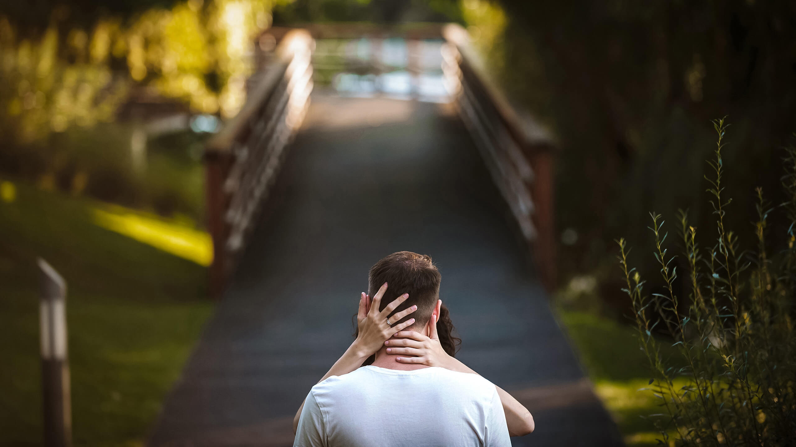 Pozsonyi Roland - esküvő és párfotózás